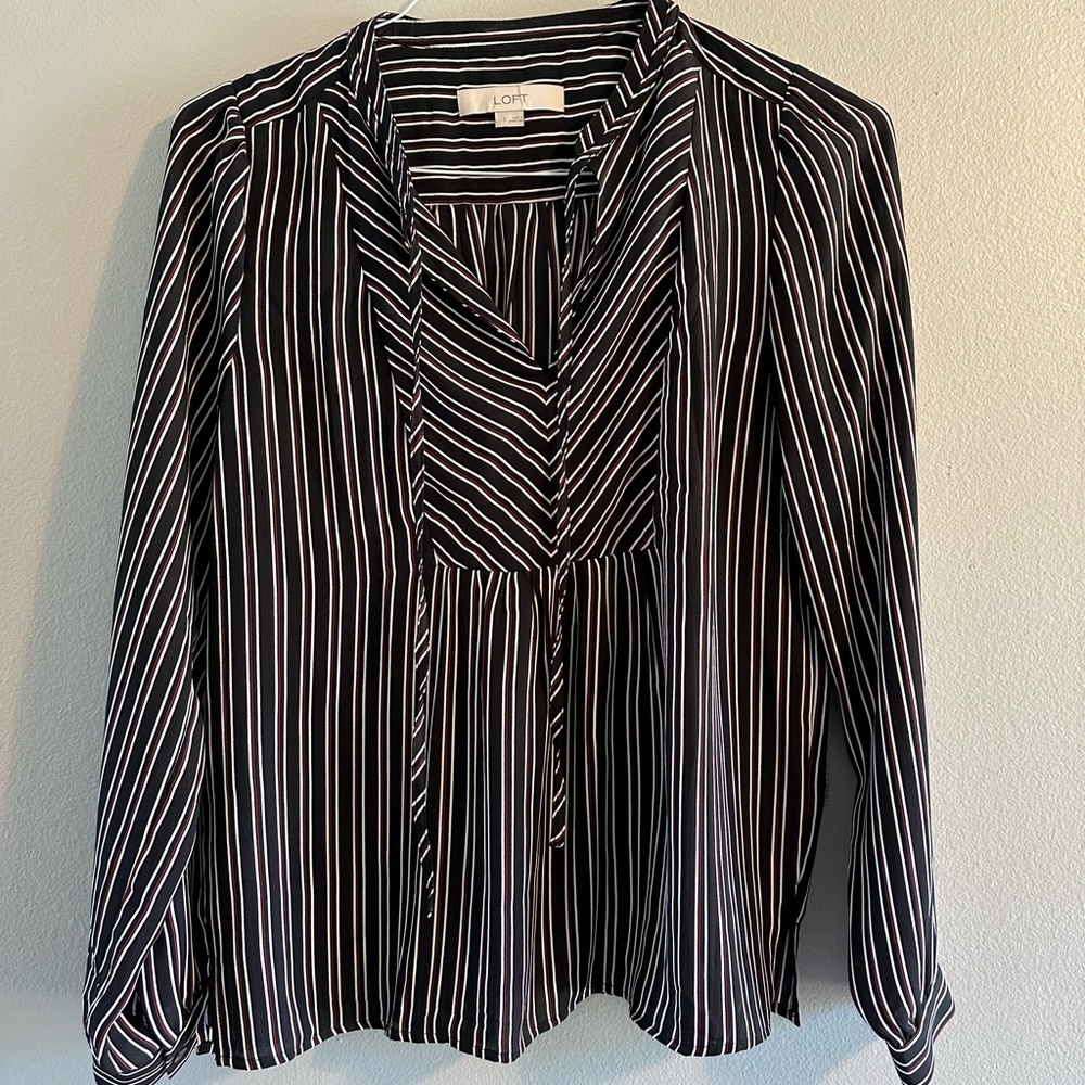 LOFT Women's Black and White Striped Blouse